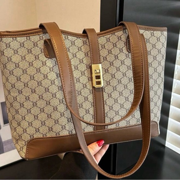 NWT Brown and Gray Patterned Tote Bag W/Gold Tone Hardware & Turn Lock 15 X 10 - Picture 7 of 14